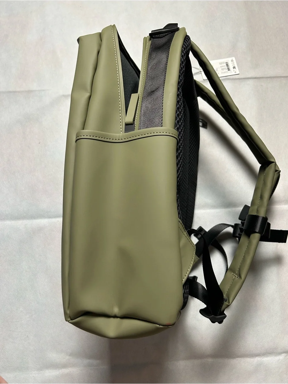 Rains clip front color Marsh backpack NWT